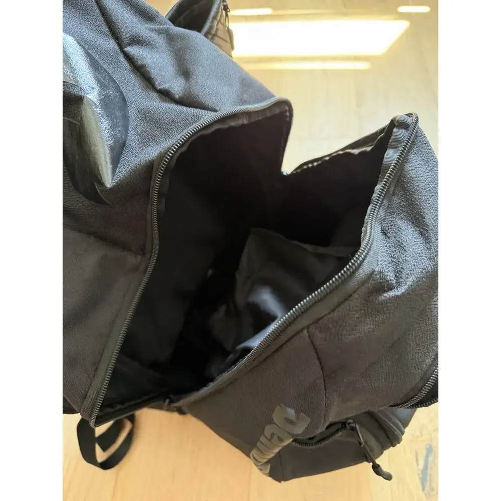 Demarini Voodoo OG Backpack - Holds 2 Bats Black EUC Baseball Softball + Balls